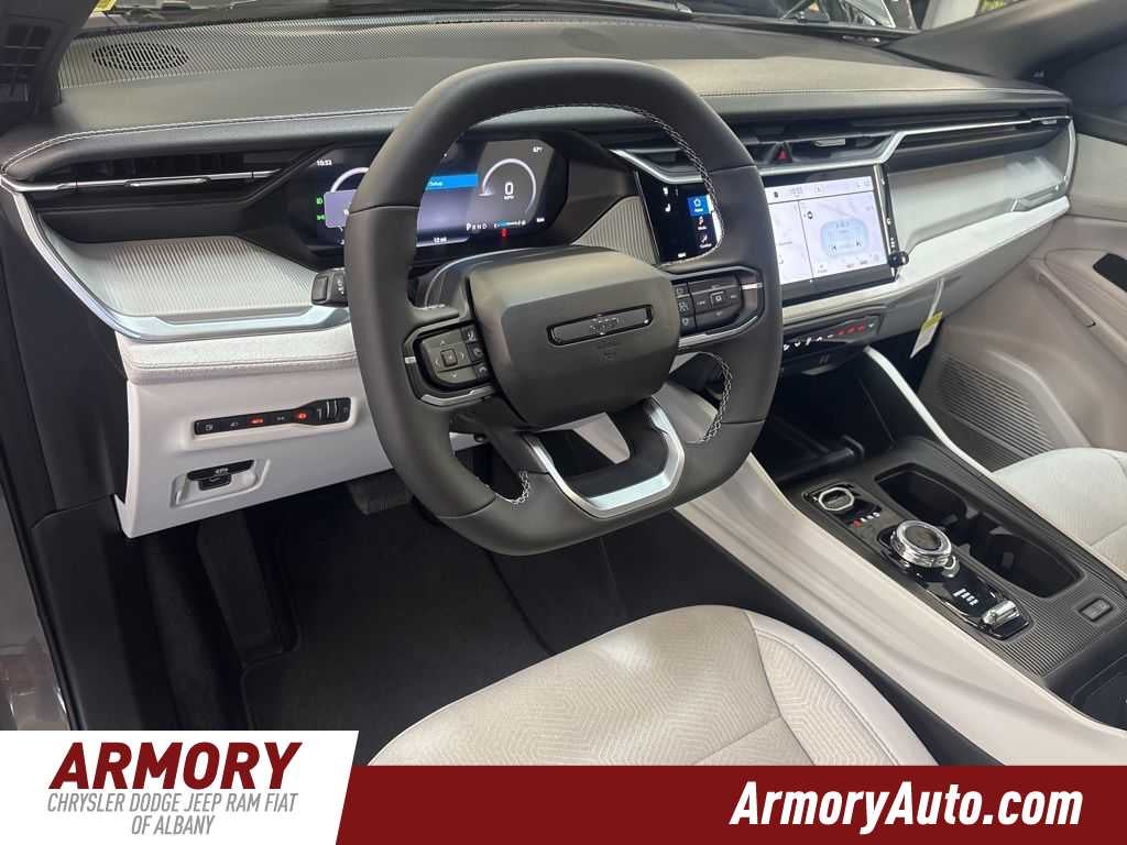 2026 Jeep Cherokee Laredo