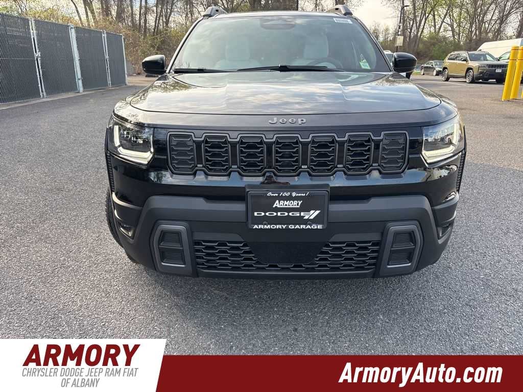 2026 Jeep Cherokee Laredo