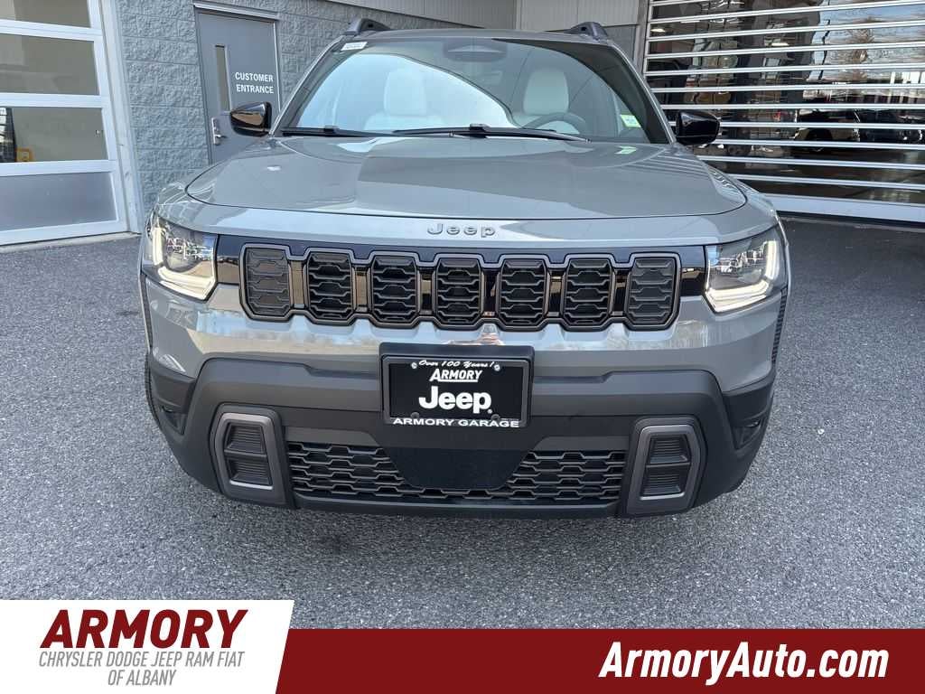 2026 Jeep Cherokee Laredo