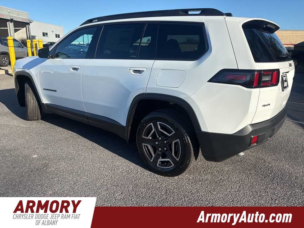 2026 Jeep Cherokee Laredo