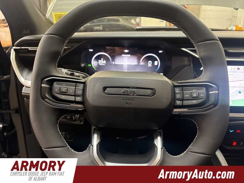 2026 Jeep Cherokee Overland