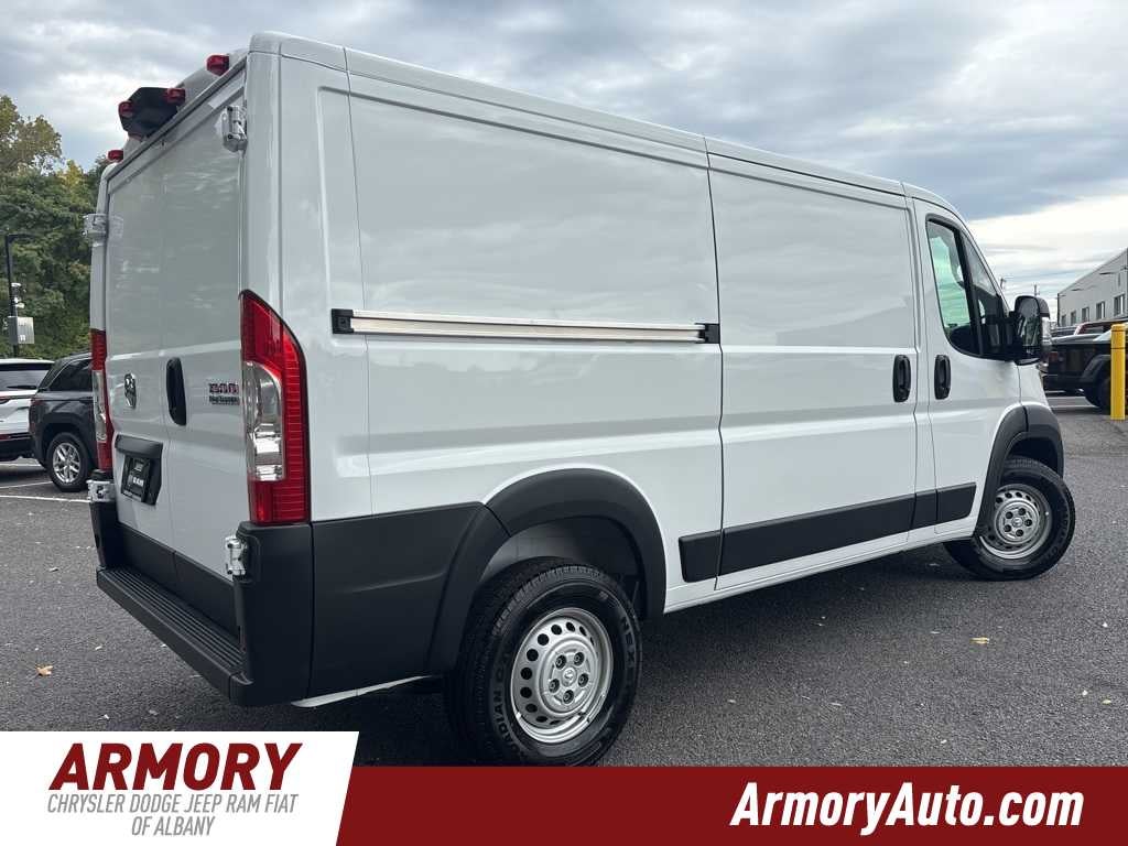 2026 RAM ProMaster Tradesman