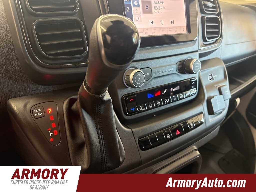 2026 RAM ProMaster Cargo Van Tradesman