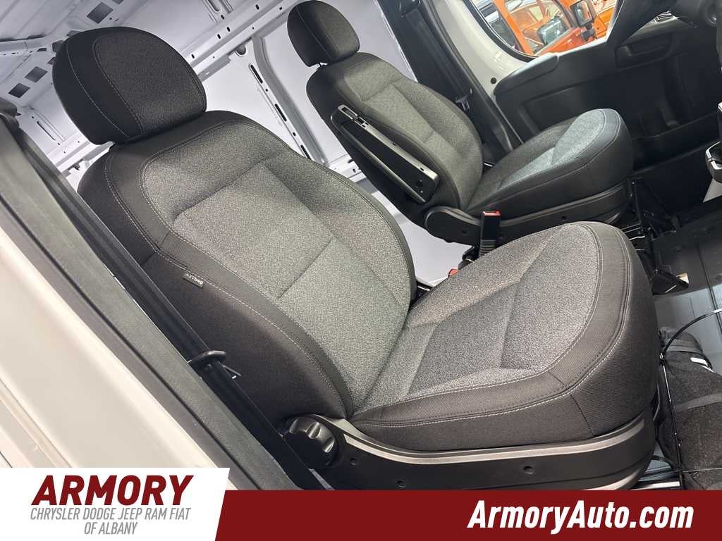 2025 RAM ProMaster Tradesman