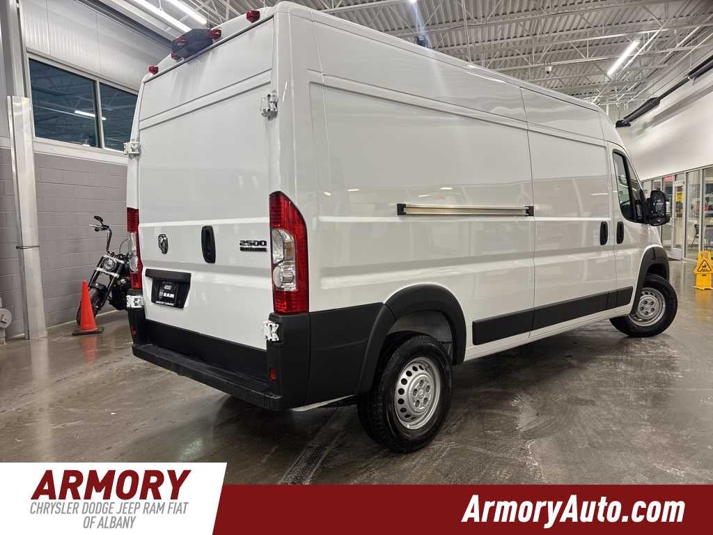 2025 RAM ProMaster Tradesman