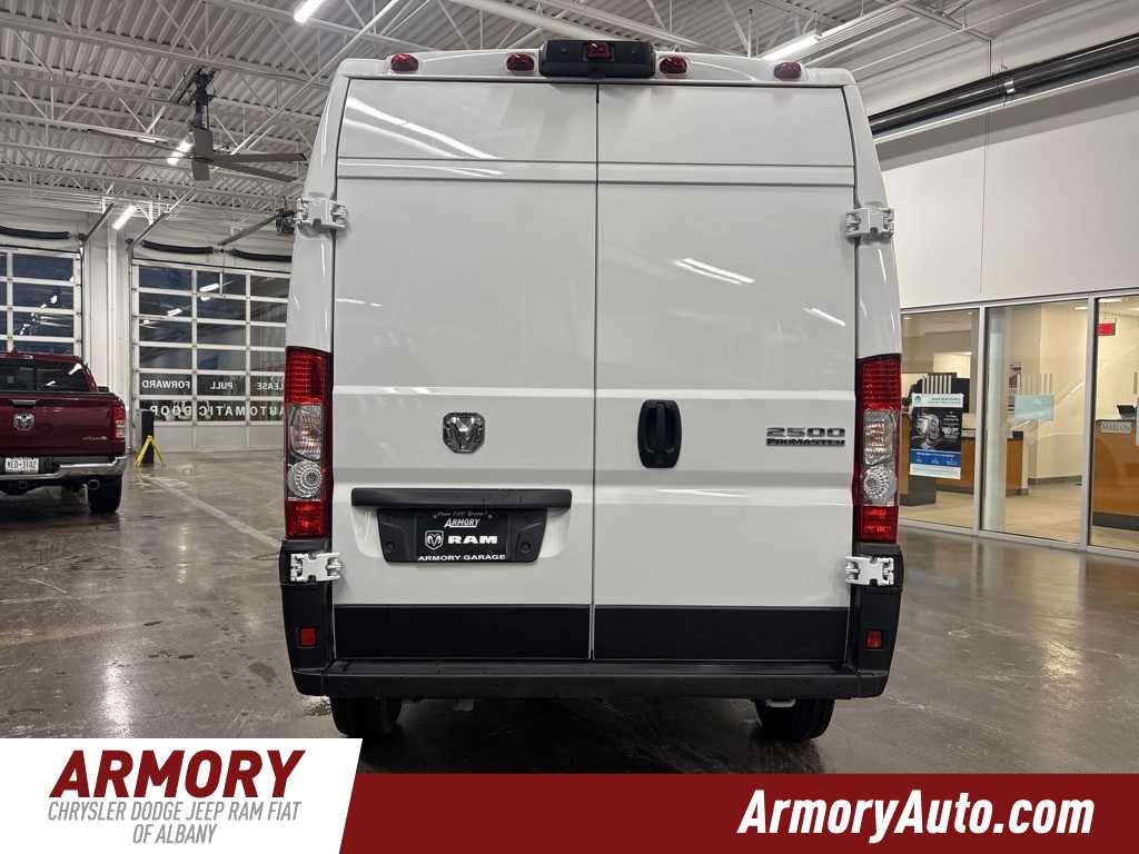 2025 RAM ProMaster Tradesman