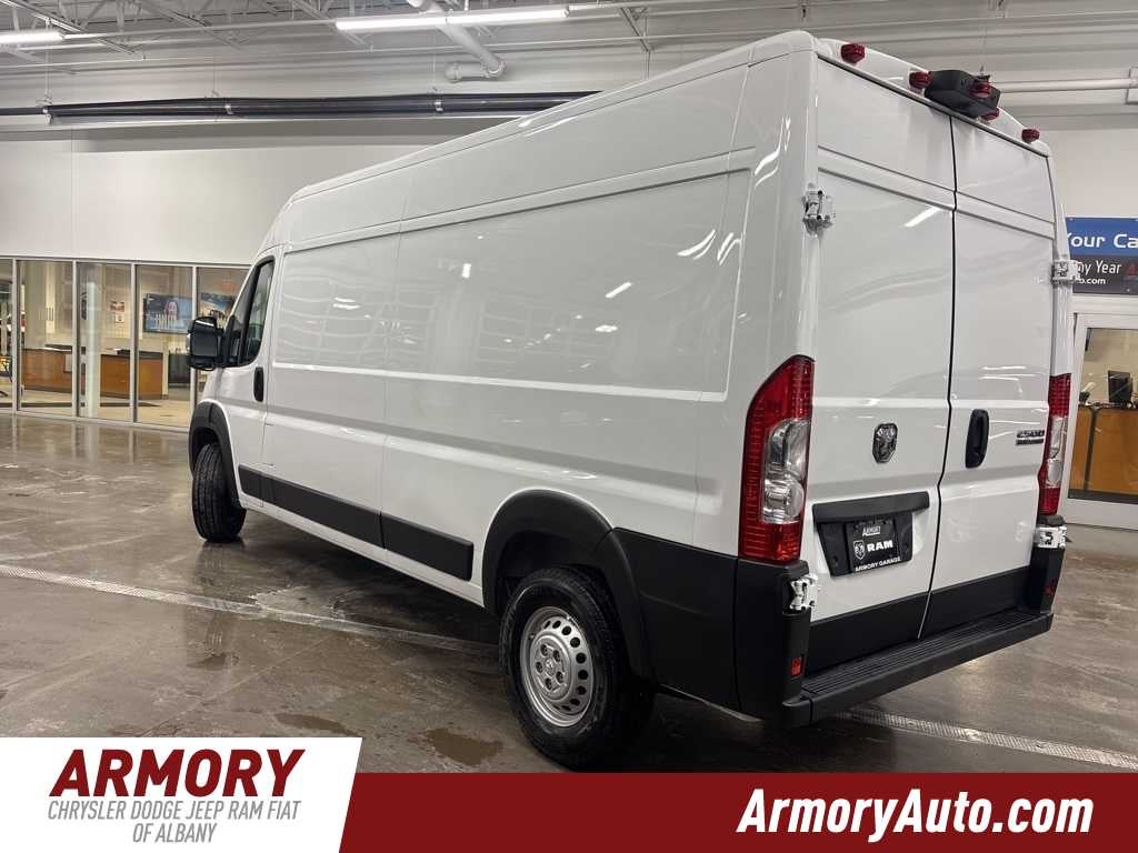 2025 RAM ProMaster Tradesman