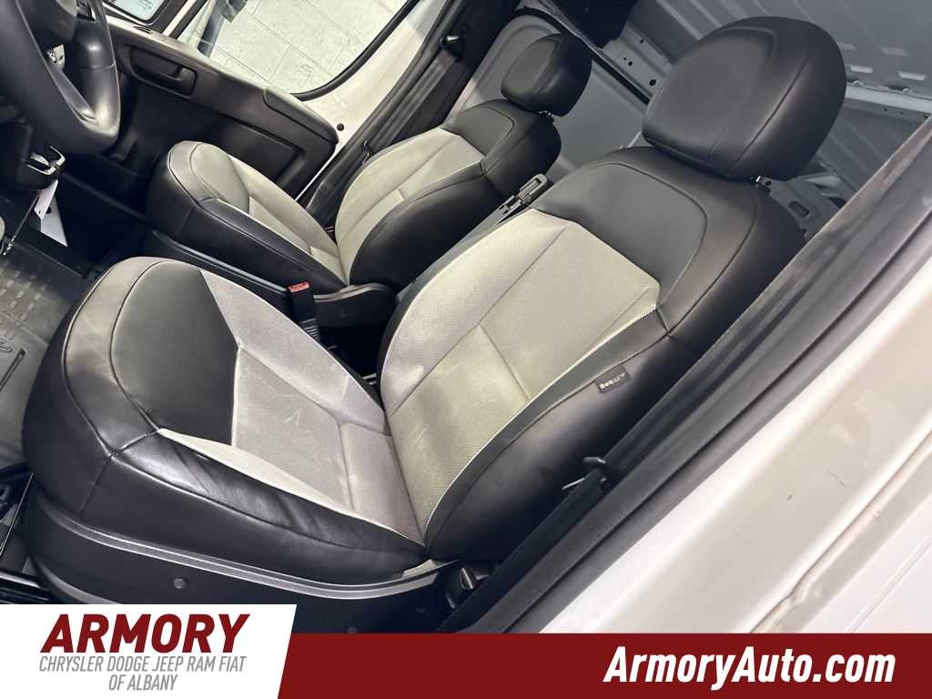 2025 RAM ProMaster Tradesman