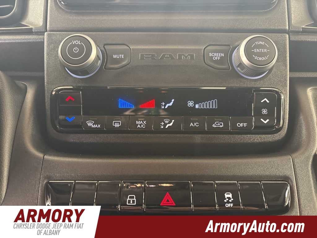 2026 RAM ProMaster Cargo Van Tradesman