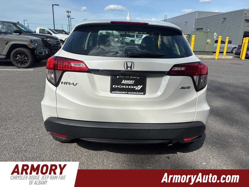 2021 Honda HR-V LX