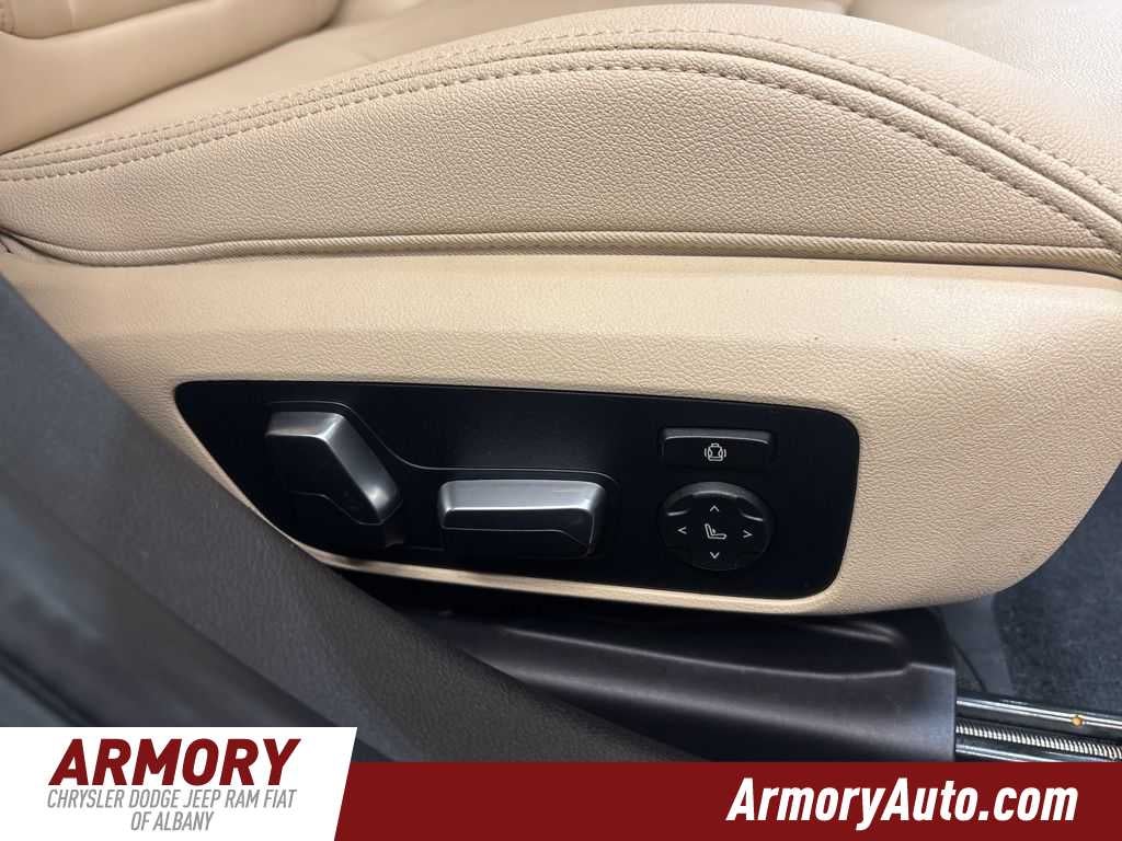 2020 BMW 330i xDrive 330i xDrive