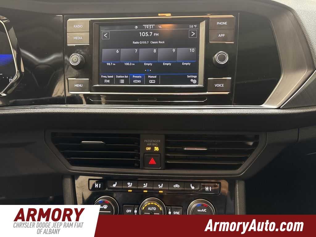 2024 Volkswagen Jetta SE