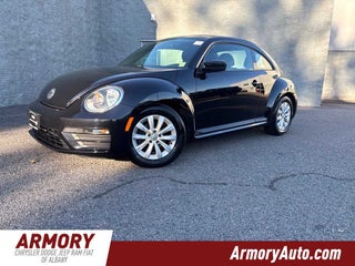 2018 Volkswagen Beetle S