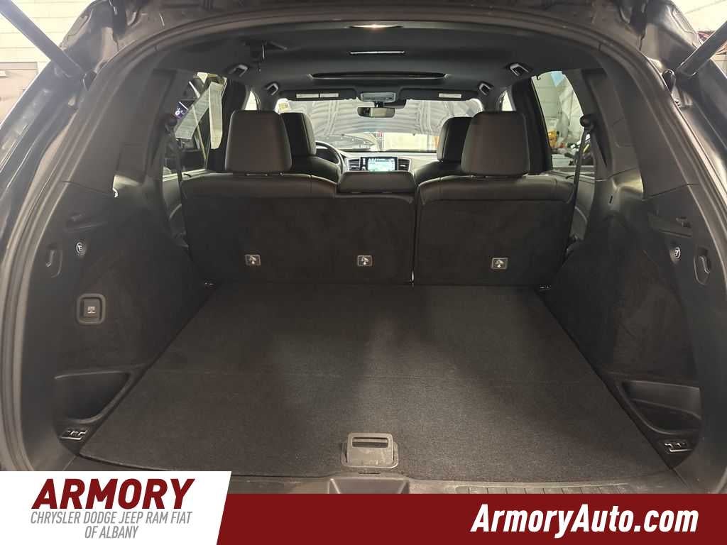 2023 Honda Passport Elite