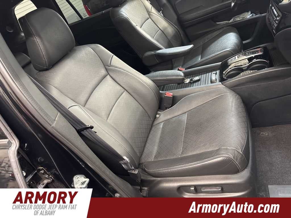 2023 Honda Passport Elite