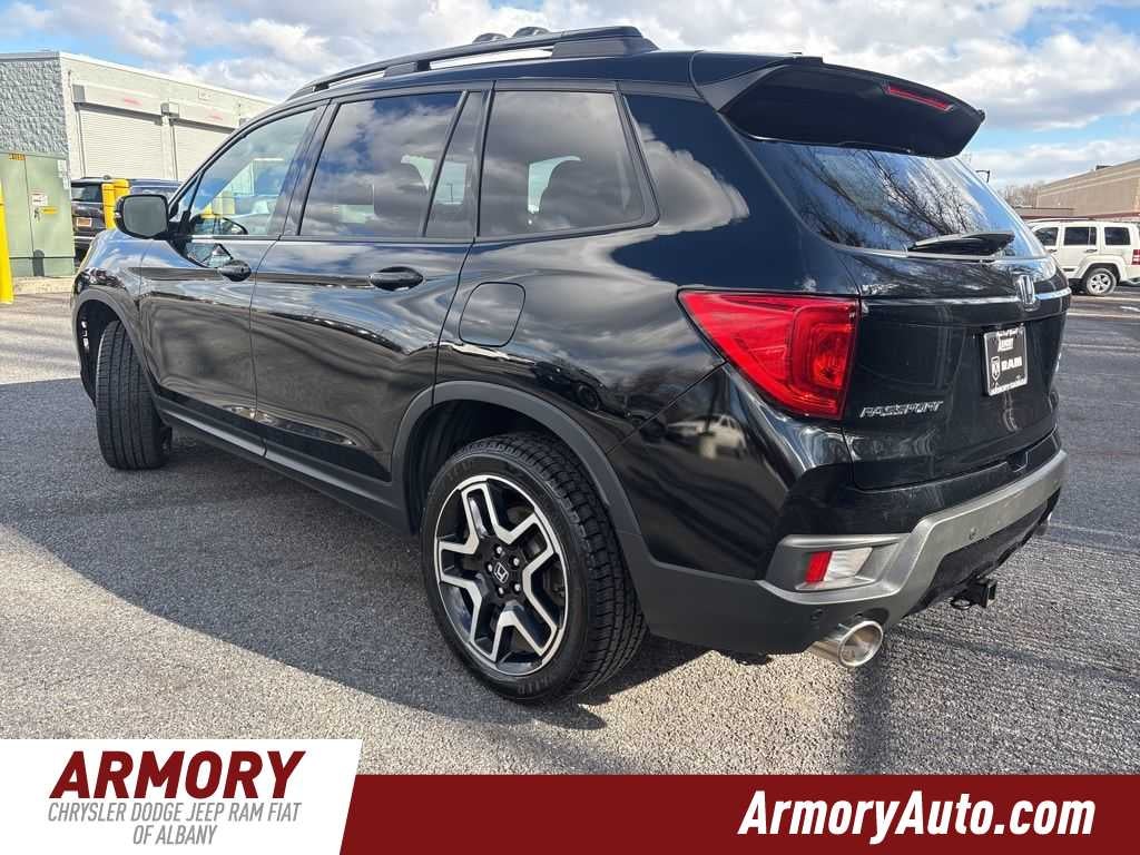 2023 Honda Passport Elite
