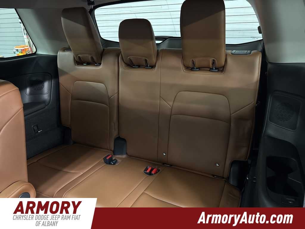 2022 Nissan Pathfinder Platinum