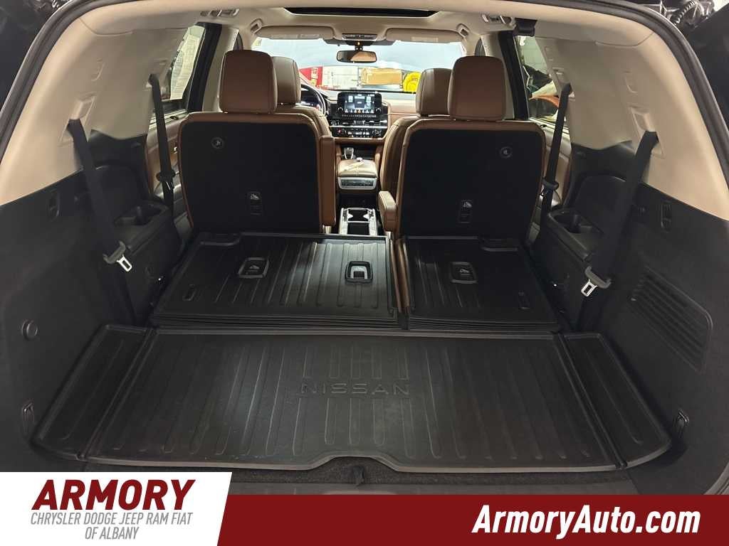 2022 Nissan Pathfinder Platinum