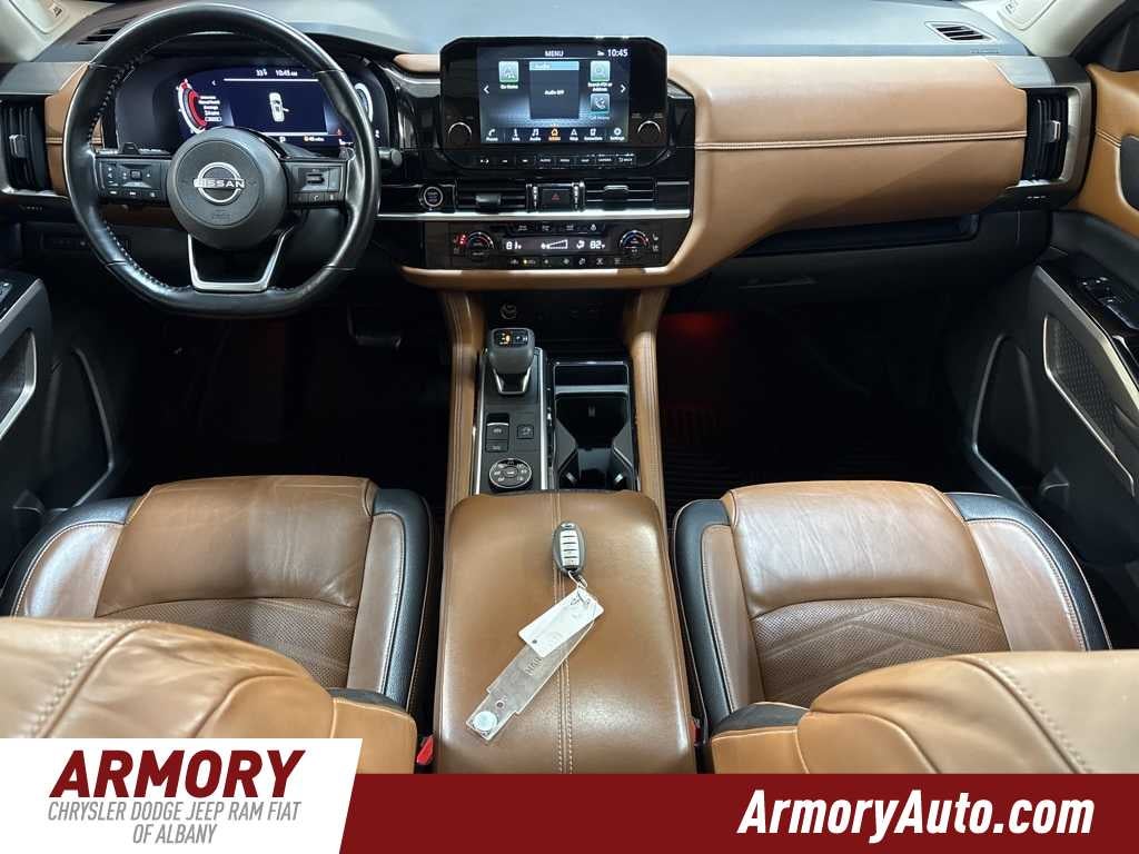 2022 Nissan Pathfinder Platinum