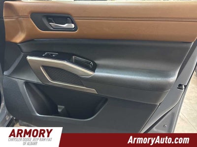 2022 Nissan Pathfinder Platinum