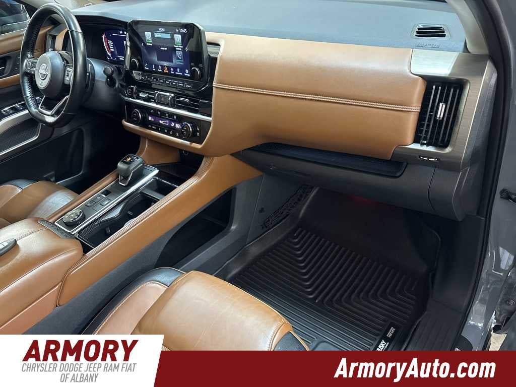 2022 Nissan Pathfinder Platinum