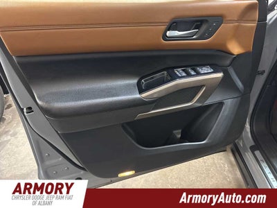 2022 Nissan Pathfinder Platinum