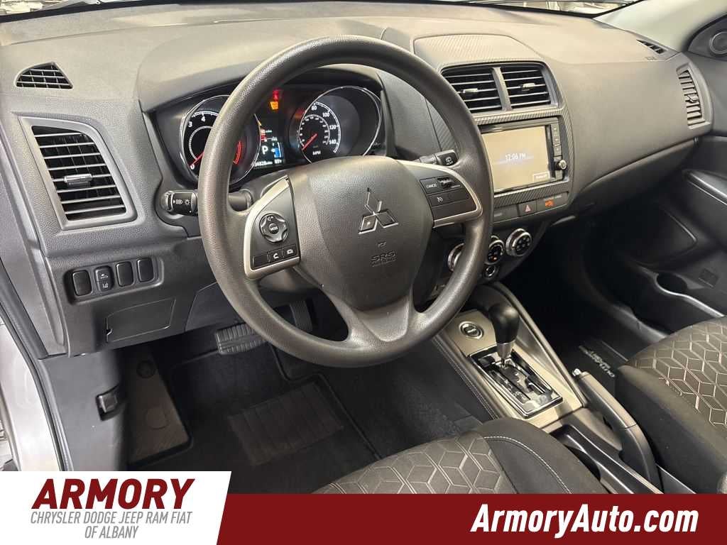 2024 Mitsubishi Outlander Sport ES