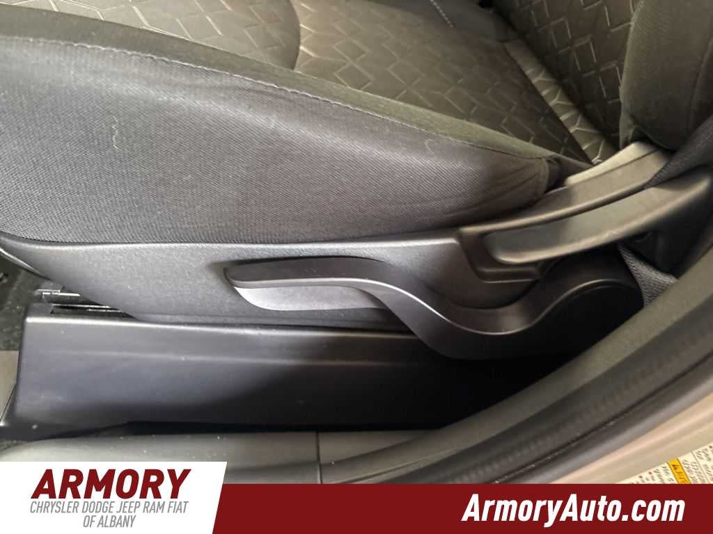 2024 Mitsubishi Outlander Sport ES