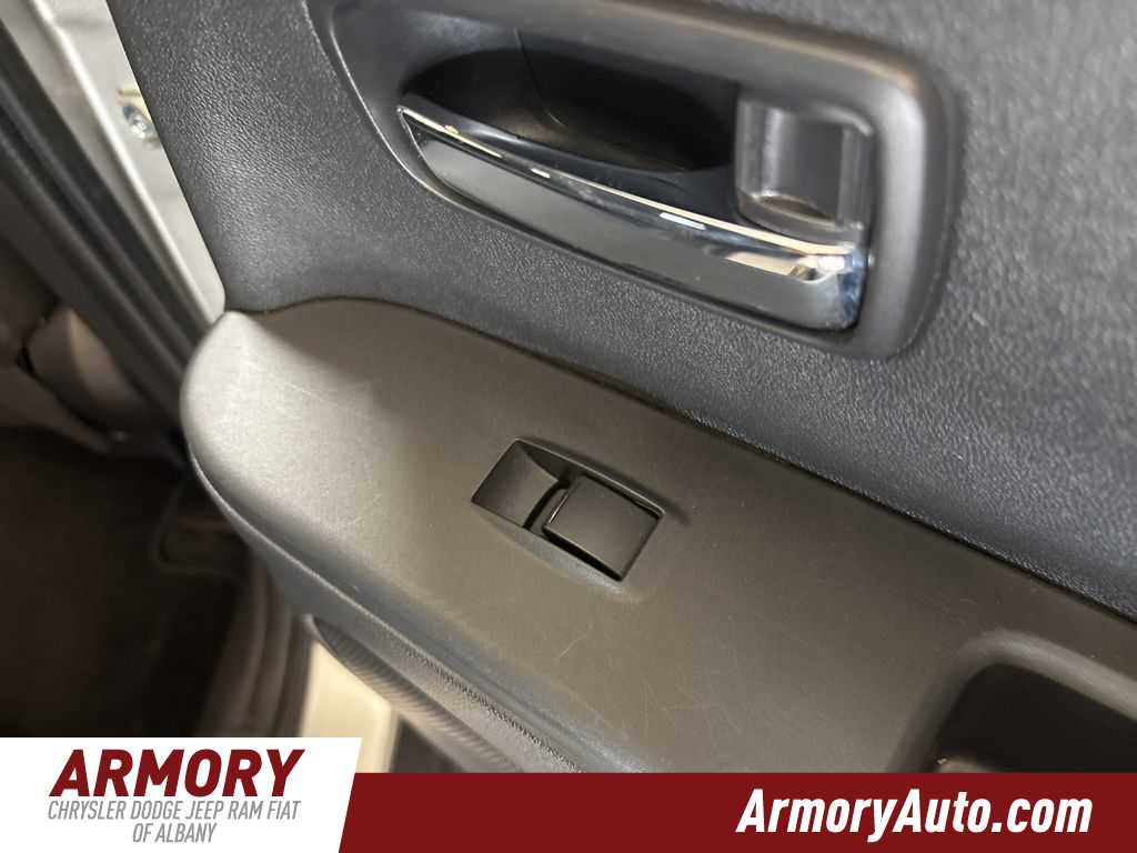 2024 Mitsubishi Outlander Sport ES