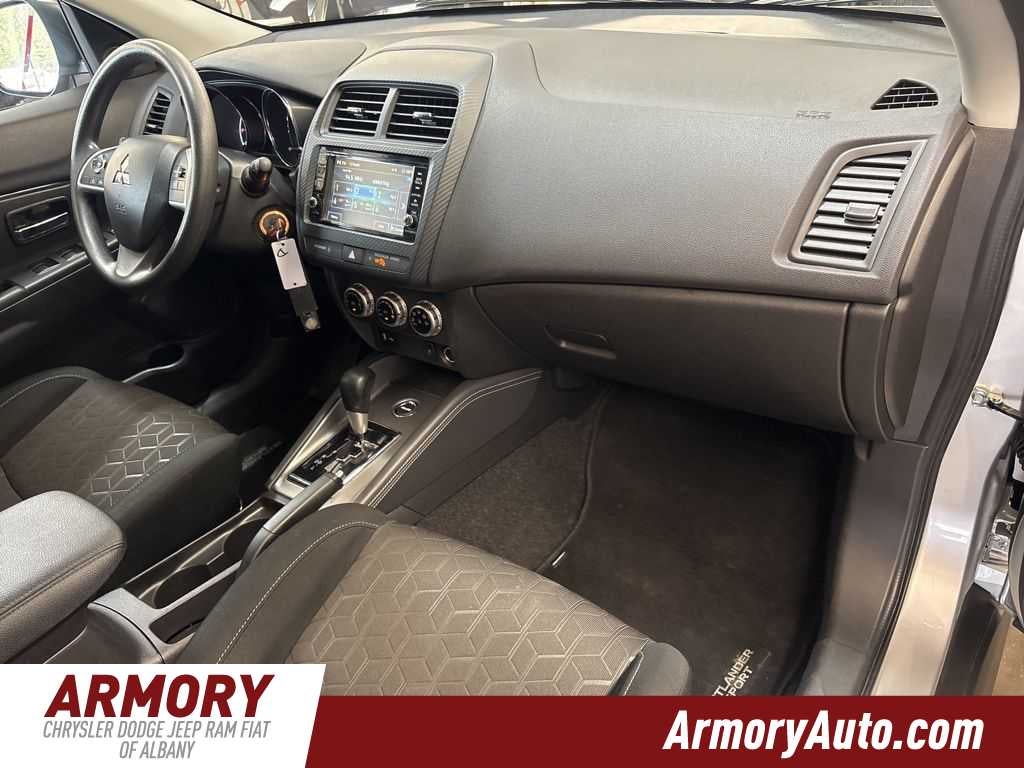 2024 Mitsubishi Outlander Sport ES