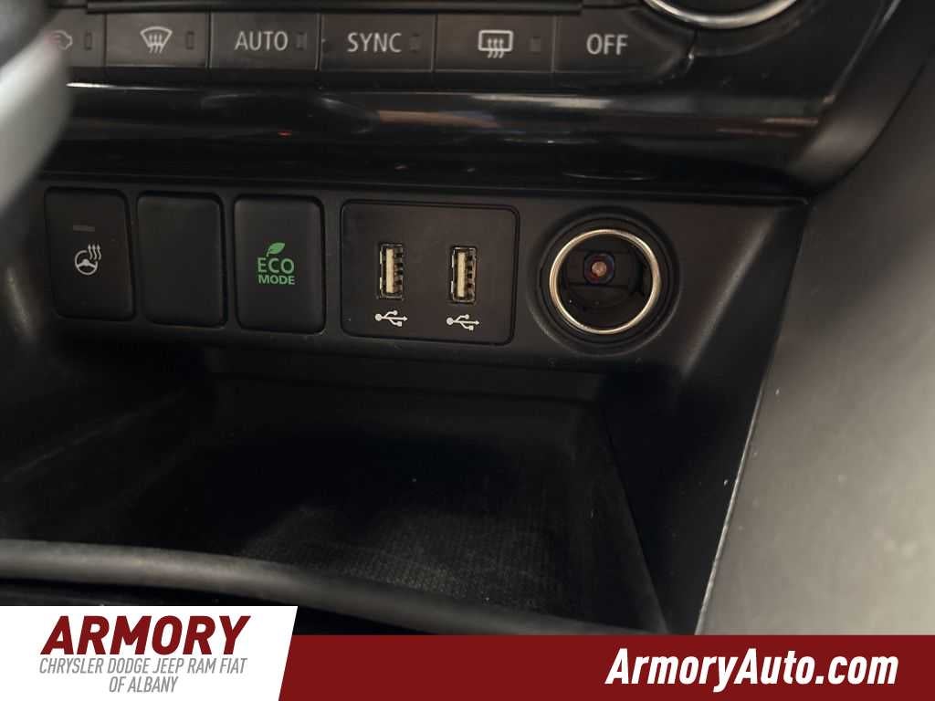 2024 Mitsubishi Eclipse Cross SEL