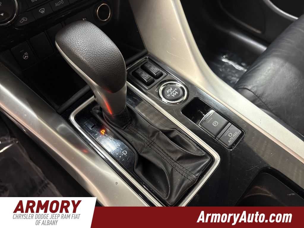 2024 Mitsubishi Eclipse Cross SEL