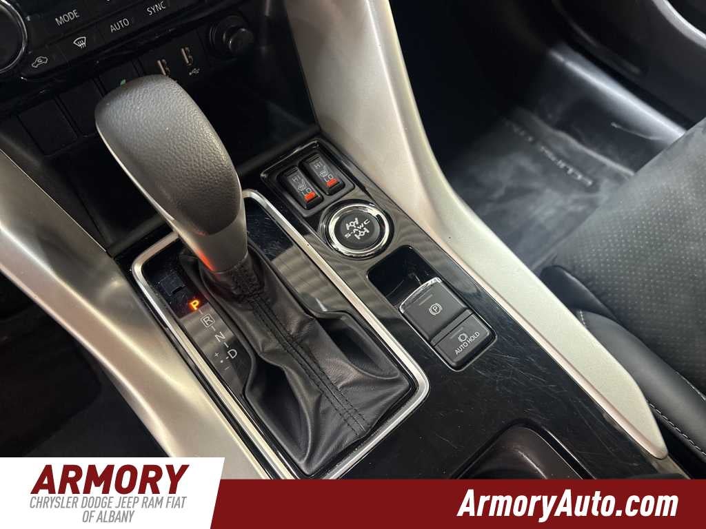 2024 Mitsubishi Eclipse Cross SE