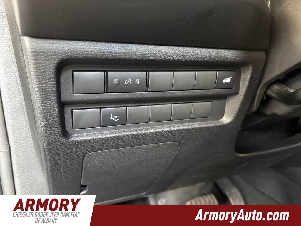 2024 Mitsubishi Outlander SEL