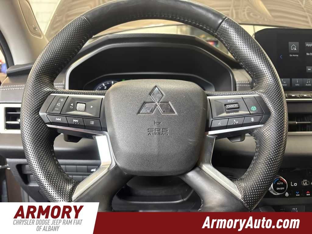 2024 Mitsubishi Outlander SEL