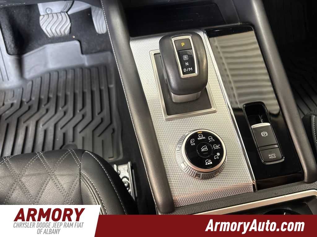 2024 Mitsubishi Outlander SEL