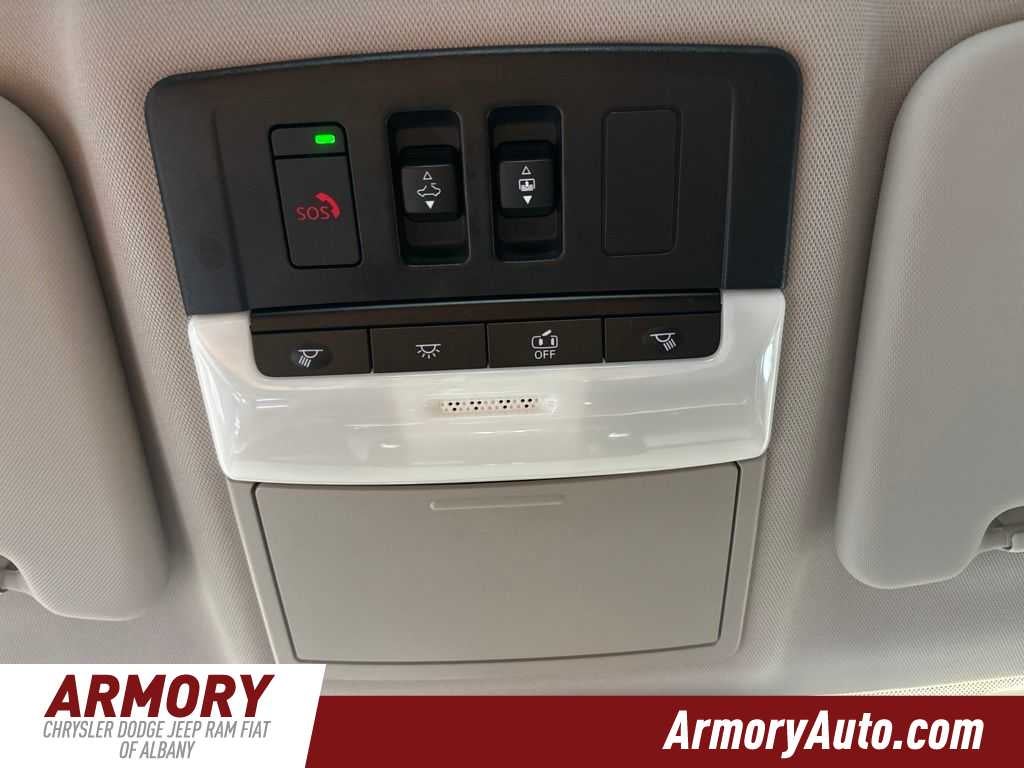 2024 Mitsubishi Outlander SEL