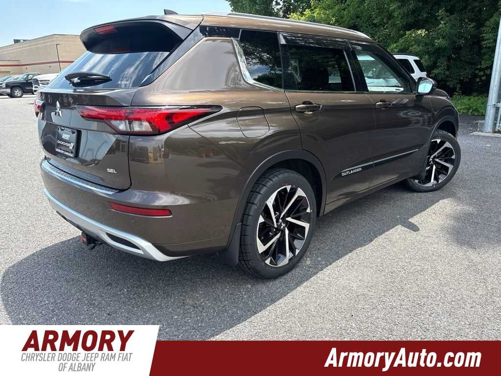 2024 Mitsubishi Outlander SEL