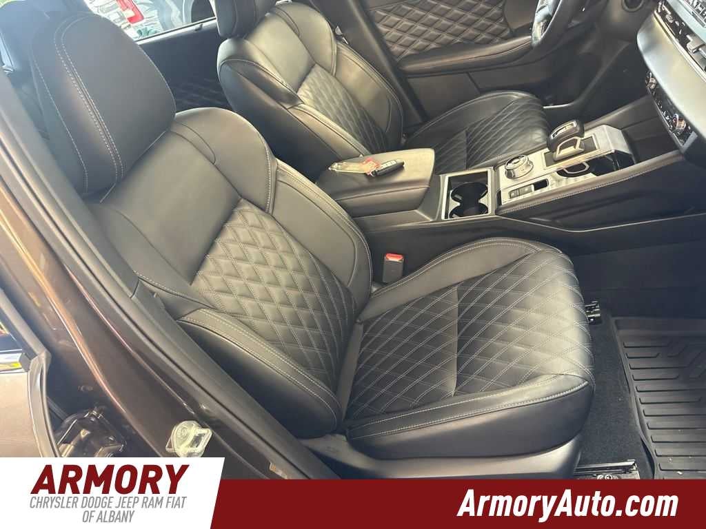 2024 Mitsubishi Outlander SEL