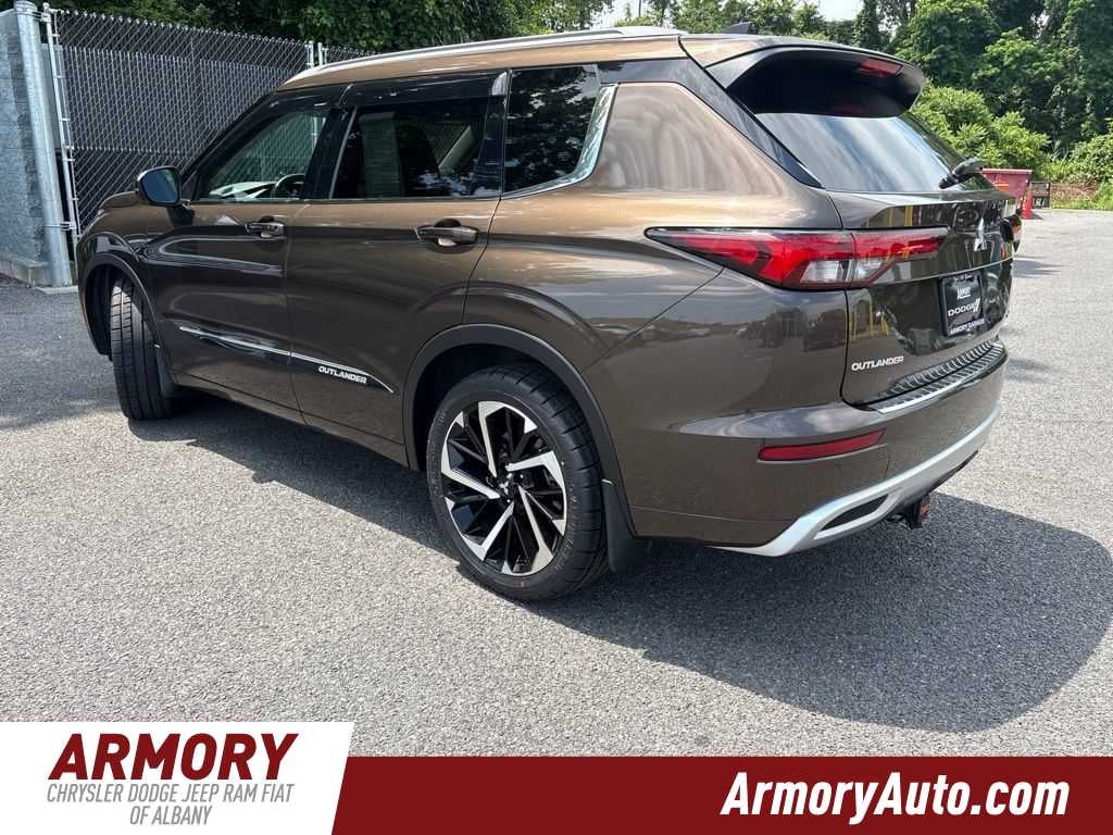 2024 Mitsubishi Outlander SEL