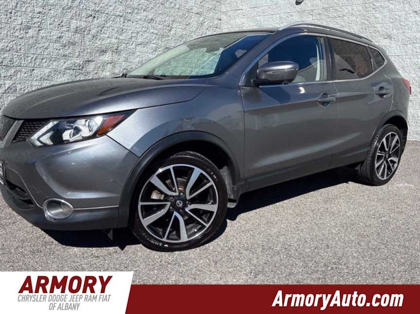 2017 Nissan Rogue Sport SL