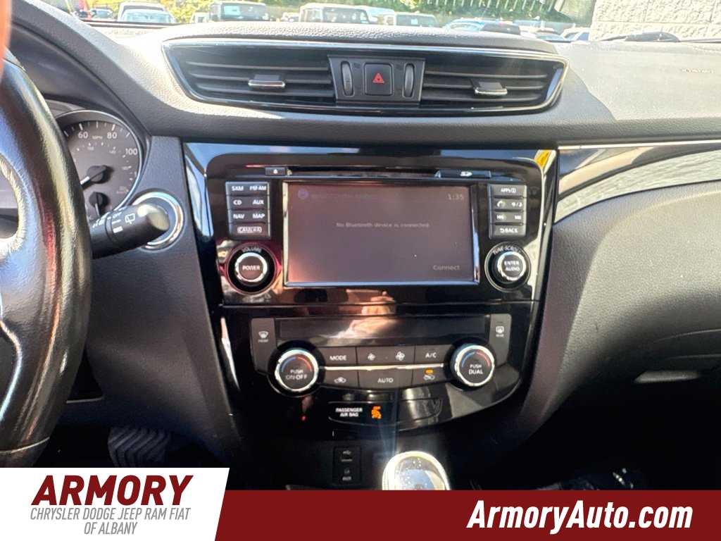 2017 Nissan Rogue Sport SL