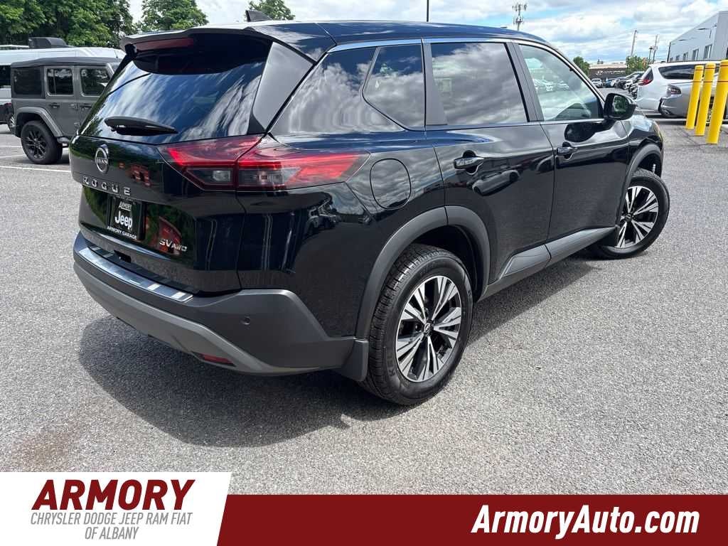 2023 Nissan Rogue SV