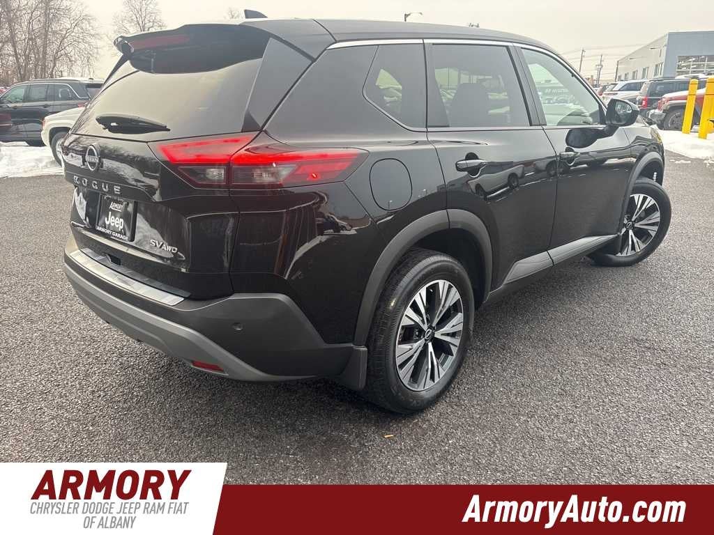 2023 Nissan Rogue SV