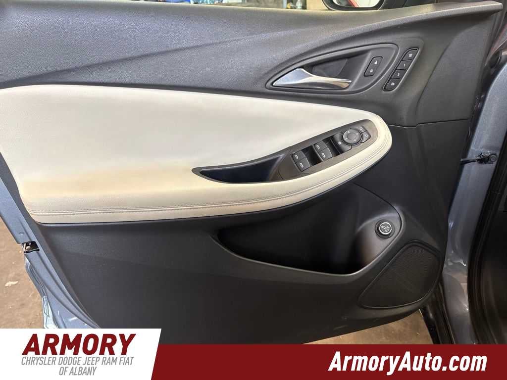 2022 Buick Encore GX Essence