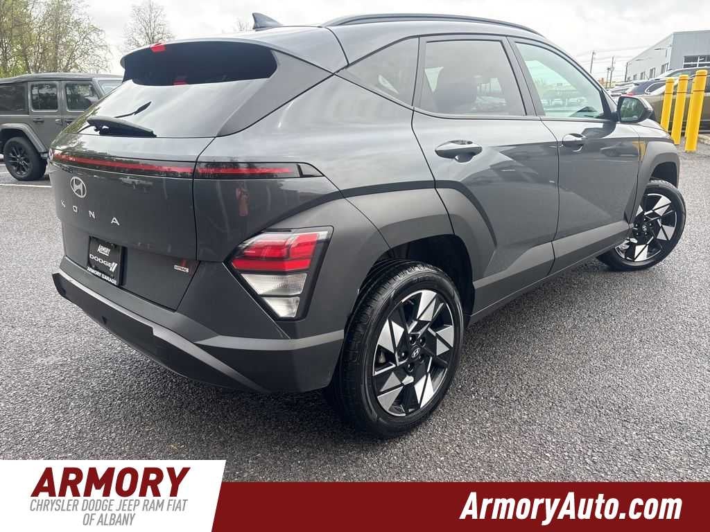 2024 Hyundai Kona SEL