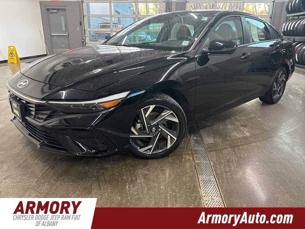 2024 Hyundai Elantra Limited