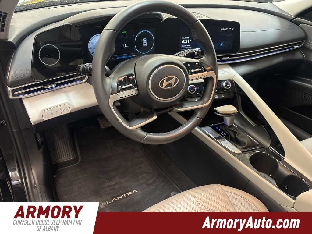 2024 Hyundai Elantra Limited