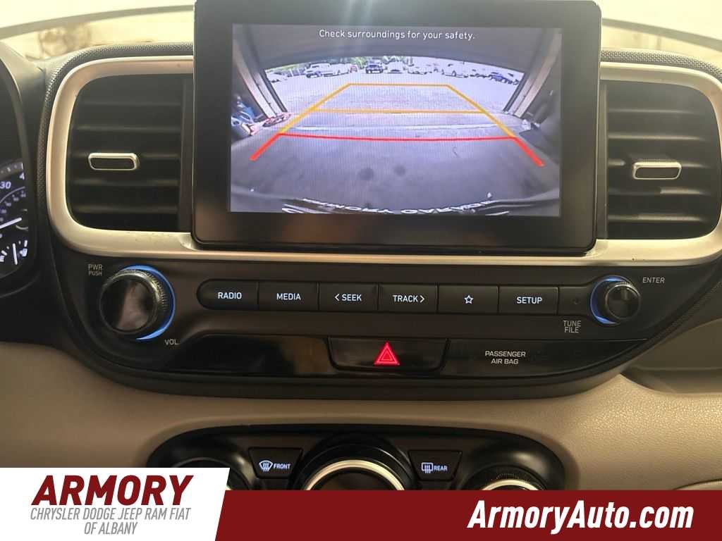 2022 Hyundai Venue SEL