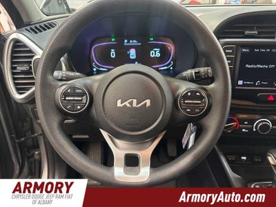2023 Kia Soul LX
